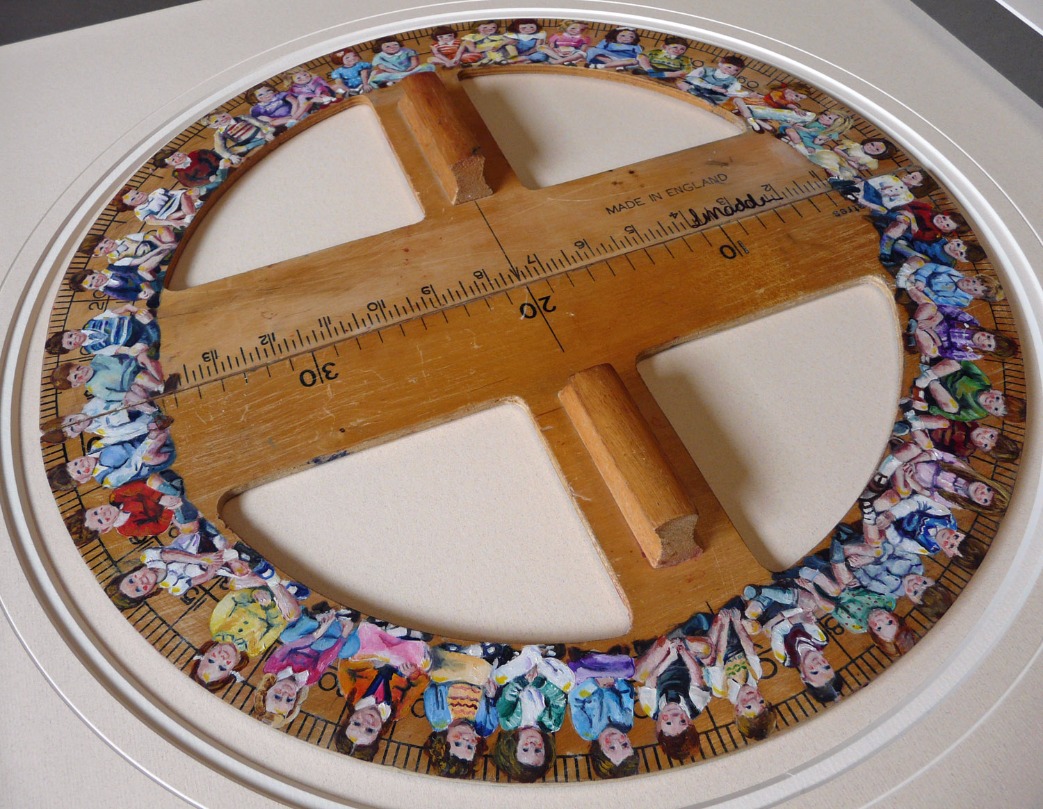 Round in Circles by Lindsay Madden Round in Circles by Lindsay Madden, Children | Family | Nostalgic | Figurative | 3D