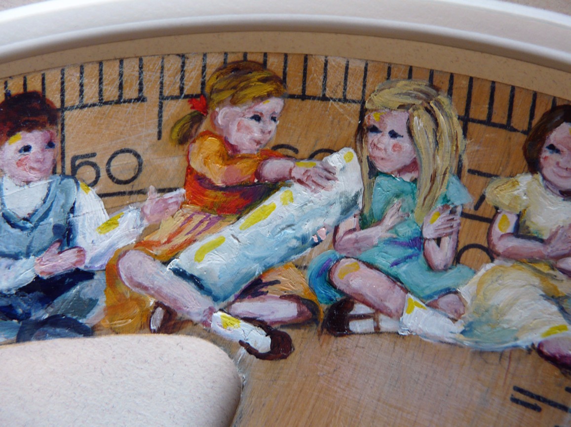 Round in Circles by Lindsay Madden, Children | Family | Nostalgic | Figurative | 3D