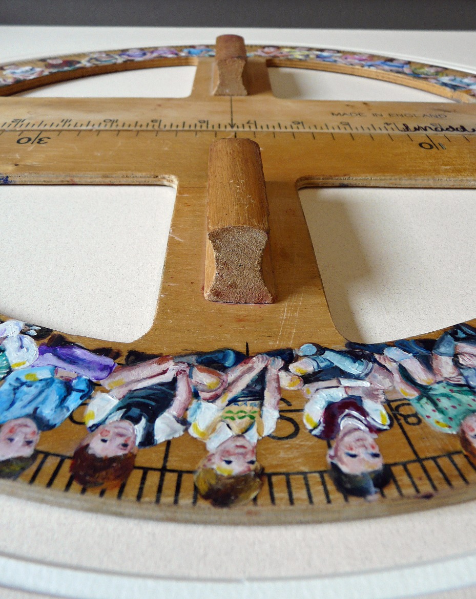 Round in Circles by Lindsay Madden Round in Circles by Lindsay Madden, Children | Family | Nostalgic | Figurative | 3D
