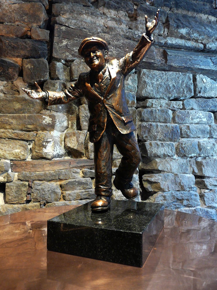 My Way by Alexander Millar My Way by Alexander Millar, Sculpture | Gadgie | Nostalgic | Northern